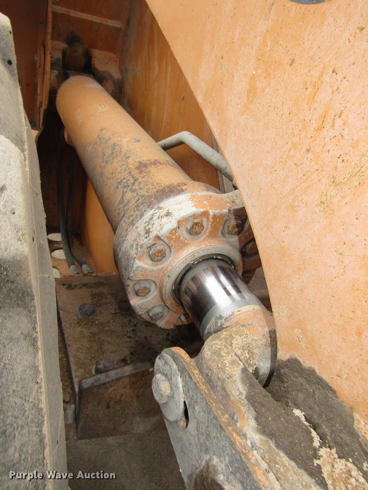 image for item DA3231 2005 Case 821C wheel loader