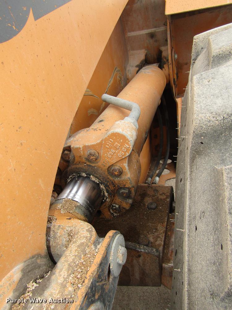 image for item DA3231 2005 Case 821C wheel loader