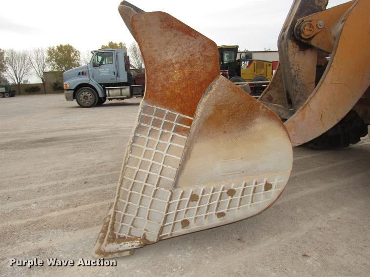 image for item DA3231 2005 Case 821C wheel loader