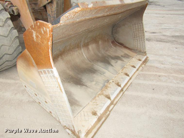 image for item DA3231 2005 Case 821C wheel loader