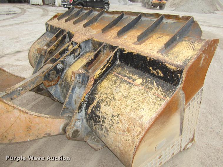 image for item DA3231 2005 Case 821C wheel loader