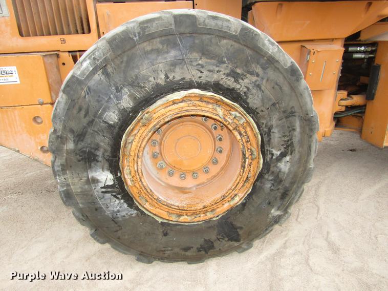image for item DA3231 2005 Case 821C wheel loader