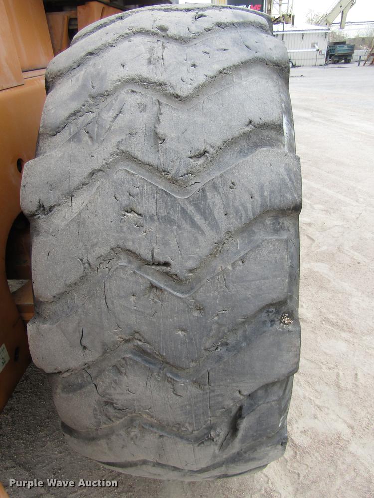 image for item DA3231 2005 Case 821C wheel loader