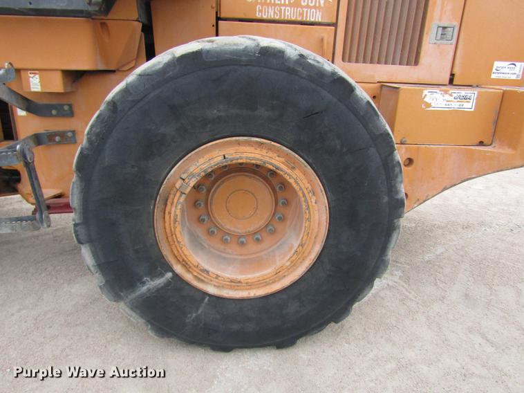image for item DA3231 2005 Case 821C wheel loader