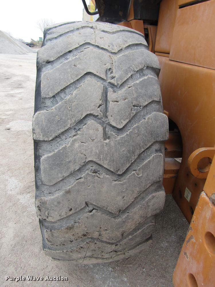 image for item DA3231 2005 Case 821C wheel loader