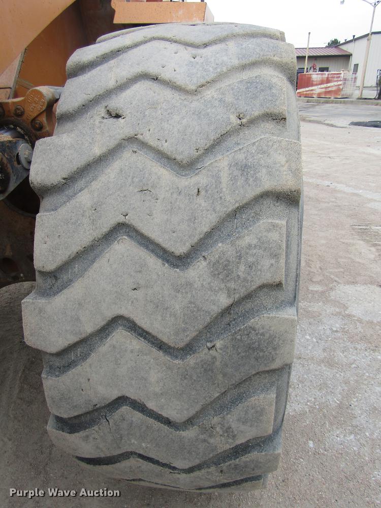 image for item DA3231 2005 Case 821C wheel loader