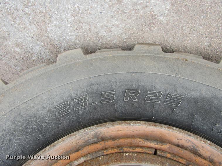 image for item DA3231 2005 Case 821C wheel loader