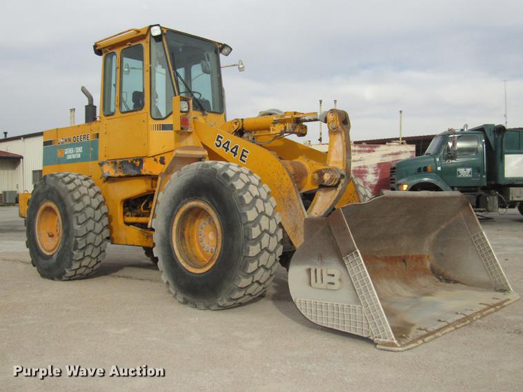 image for item DA3232 1988 John Deere 544E wheel loader