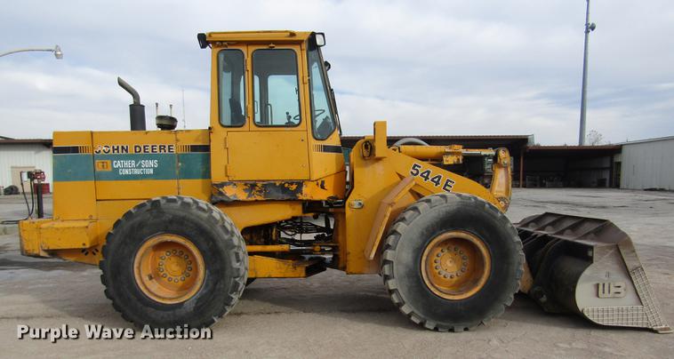 image for item DA3232 1988 John Deere 544E wheel loader