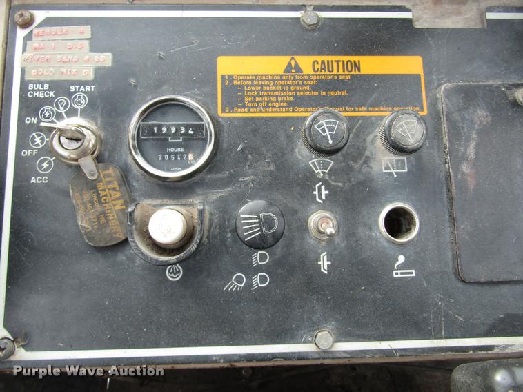 image for item DA3232 1988 John Deere 544E wheel loader