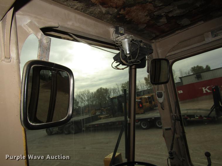 image for item DA3232 1988 John Deere 544E wheel loader