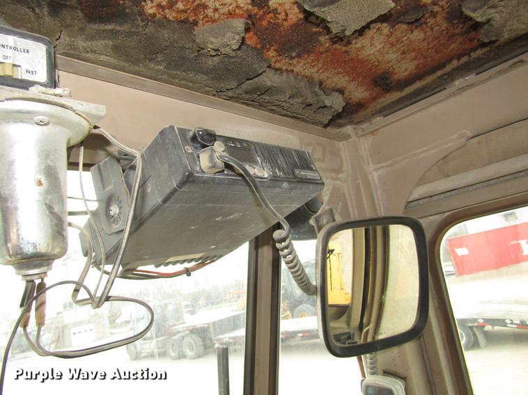 image for item DA3232 1988 John Deere 544E wheel loader