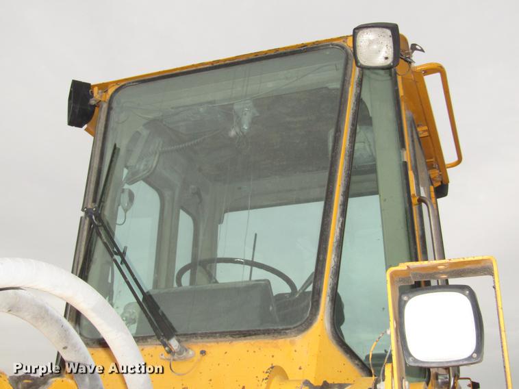 image for item DA3232 1988 John Deere 544E wheel loader