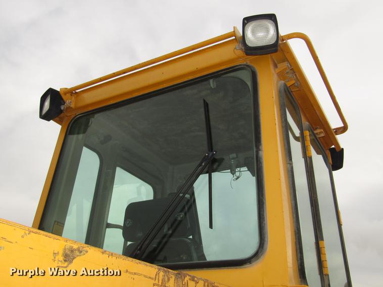 image for item DA3232 1988 John Deere 544E wheel loader