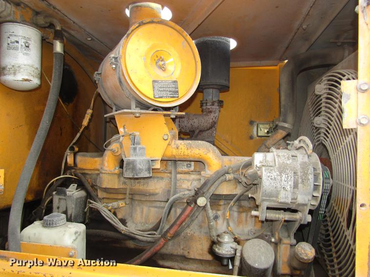 image for item DA3232 1988 John Deere 544E wheel loader