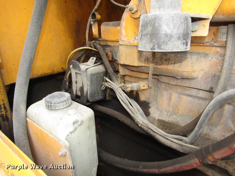 image for item DA3232 1988 John Deere 544E wheel loader