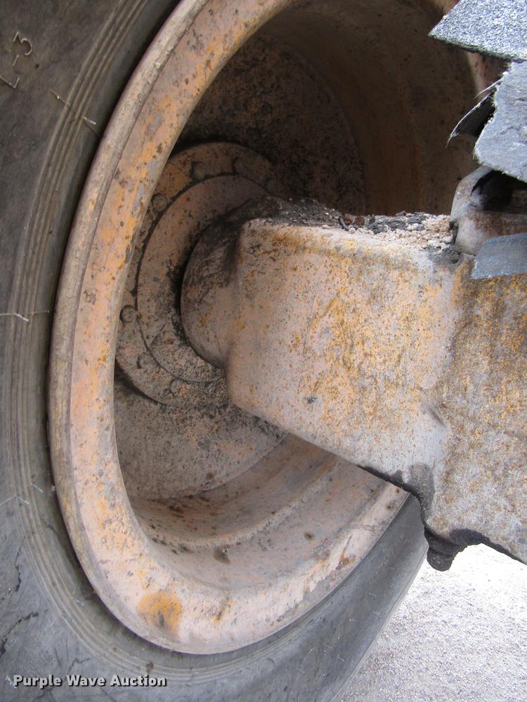 image for item DA3232 1988 John Deere 544E wheel loader