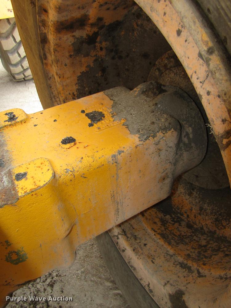 image for item DA3232 1988 John Deere 544E wheel loader