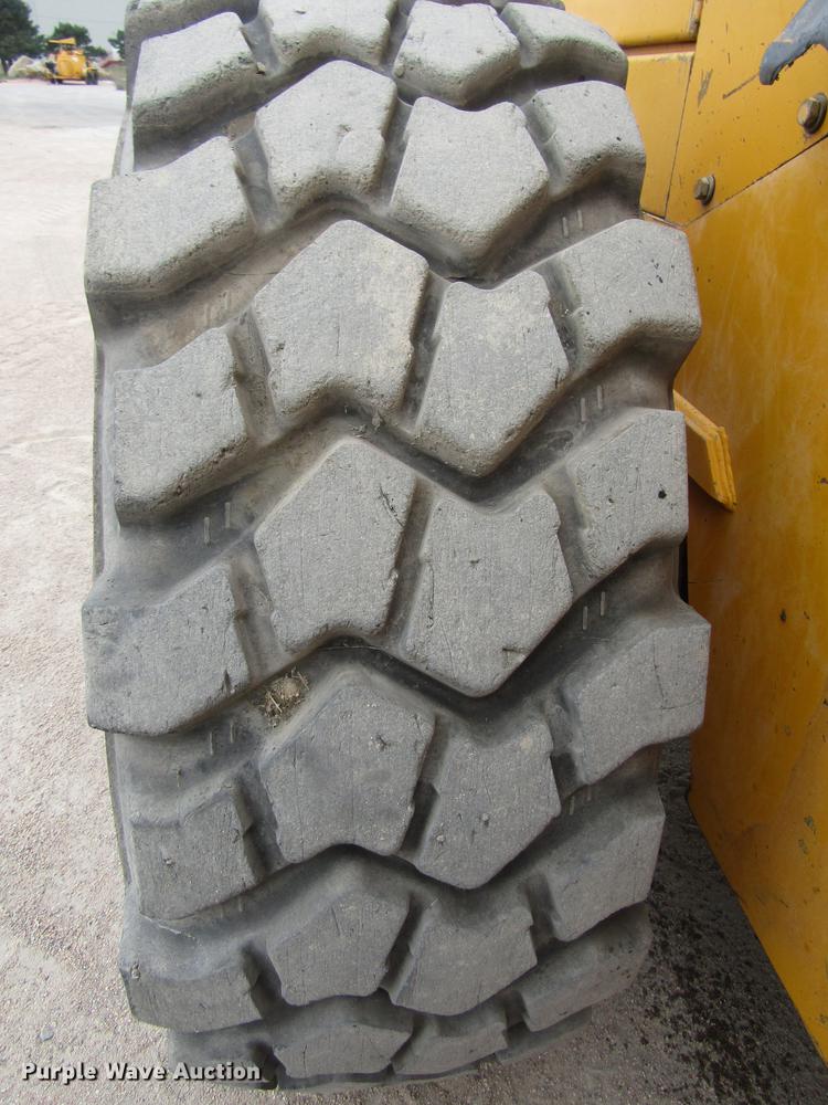 image for item DA3232 1988 John Deere 544E wheel loader