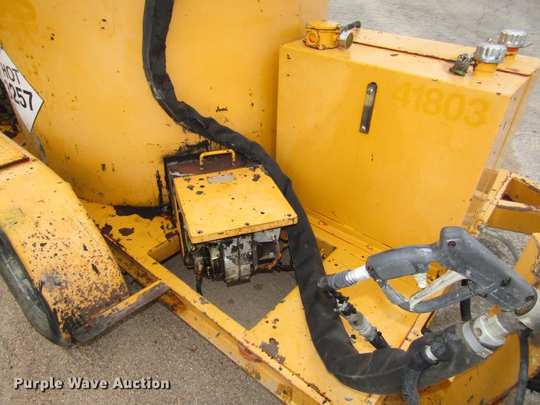 image for item DA3233 2008 Crafco EZ1000EB crack sealer