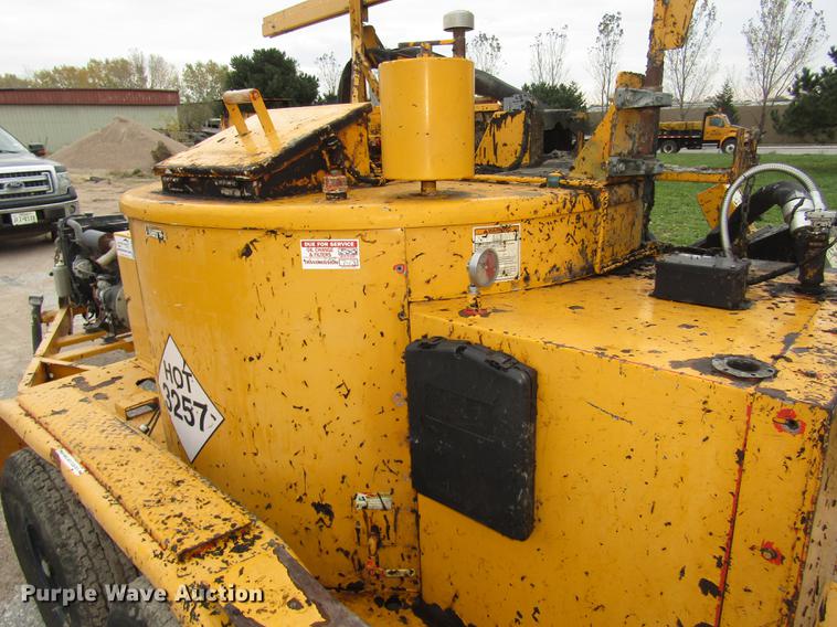 image for item DA3233 2008 Crafco EZ1000EB crack sealer