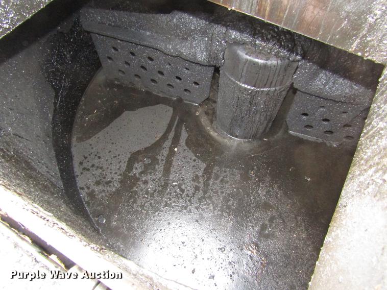 image for item DA3233 2008 Crafco EZ1000EB crack sealer