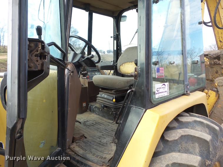image for item DA7009 1995 John Deere 710D backhoe