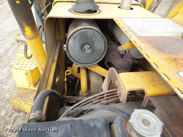 image for item DA7009 1995 John Deere 710D backhoe