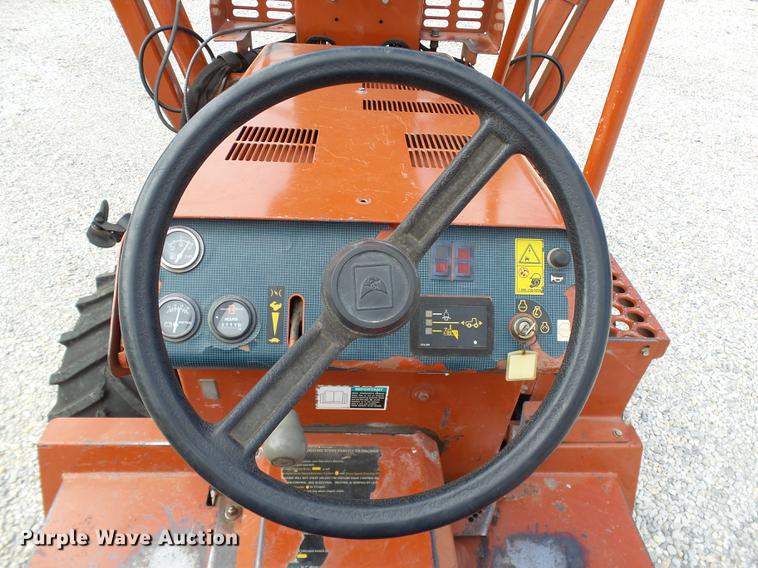 image for item DB4210 2000 Ditch Witch 3700DD trencher