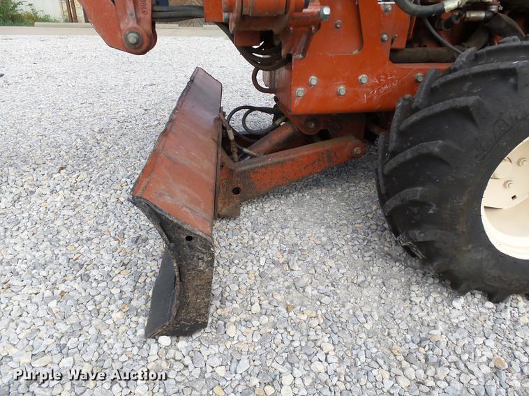 image for item DB4210 2000 Ditch Witch 3700DD trencher
