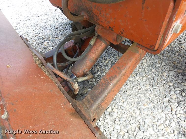 image for item DB4210 2000 Ditch Witch 3700DD trencher