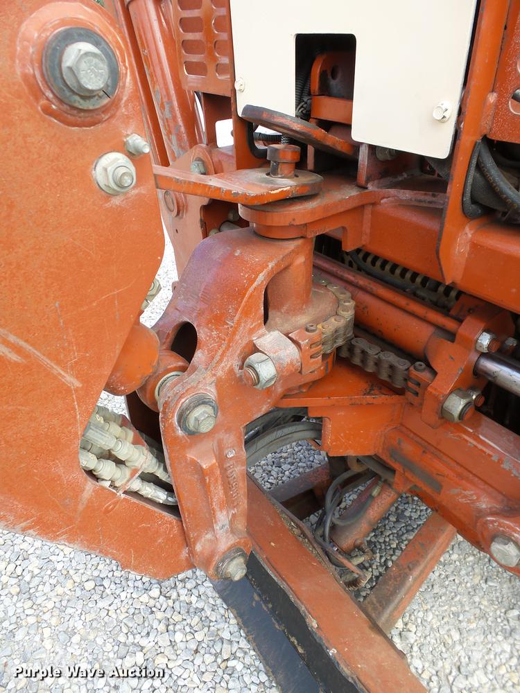 image for item DB4210 2000 Ditch Witch 3700DD trencher
