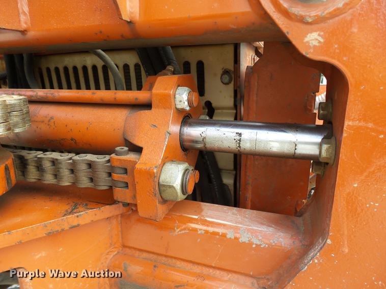 image for item DB4210 2000 Ditch Witch 3700DD trencher