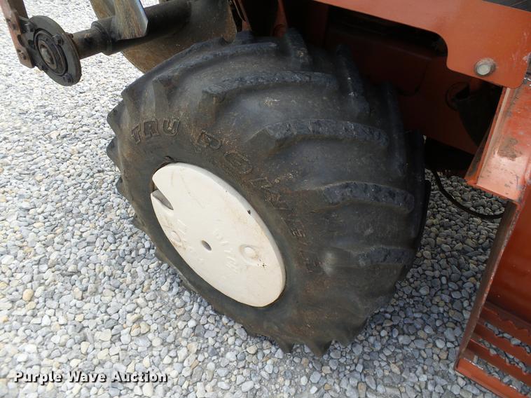 image for item DB4210 2000 Ditch Witch 3700DD trencher