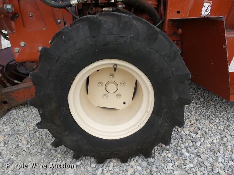 image for item DB4210 2000 Ditch Witch 3700DD trencher