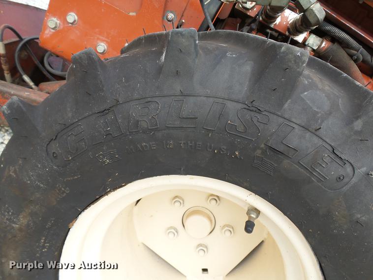 image for item DB4210 2000 Ditch Witch 3700DD trencher