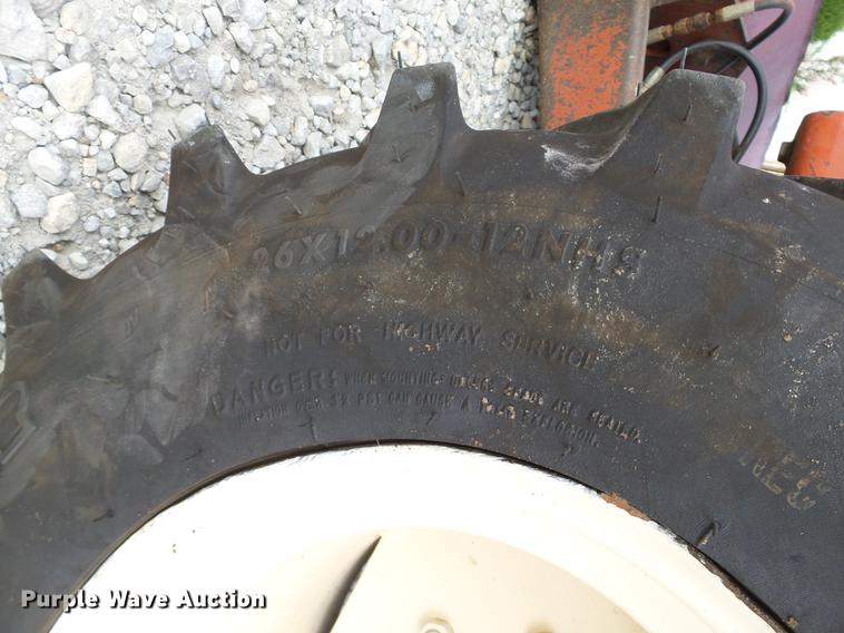 image for item DB4210 2000 Ditch Witch 3700DD trencher