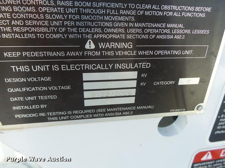 image for item DB5906 2009 Dodge Ram 5500 bucket truck