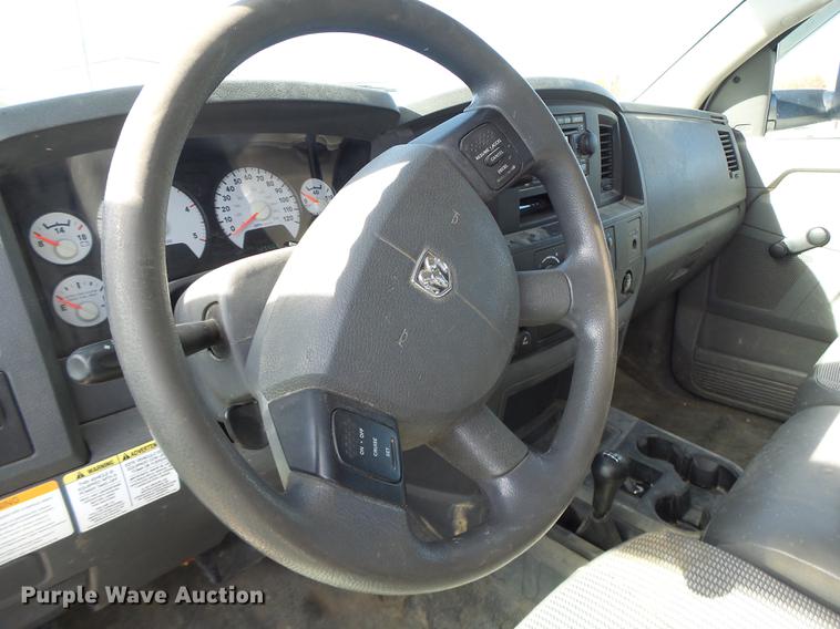 image for item DB5906 2009 Dodge Ram 5500 bucket truck