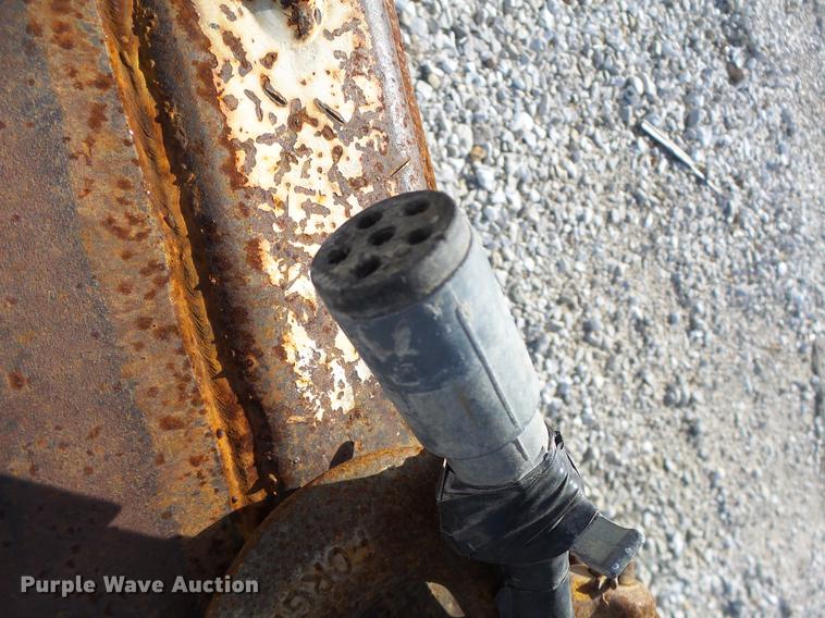 image for item DB5908 2000 Brooks Brothers pole trailer