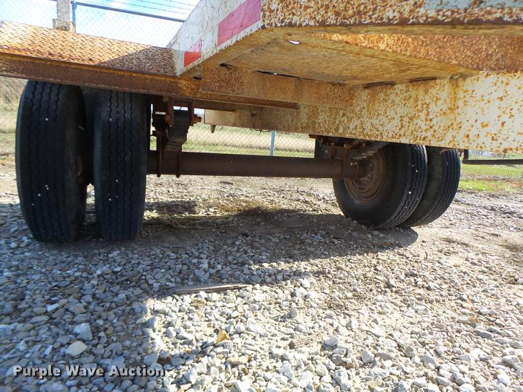 image for item DB5908 2000 Brooks Brothers pole trailer