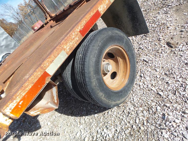 image for item DB5909 1979 Utility pole trailer