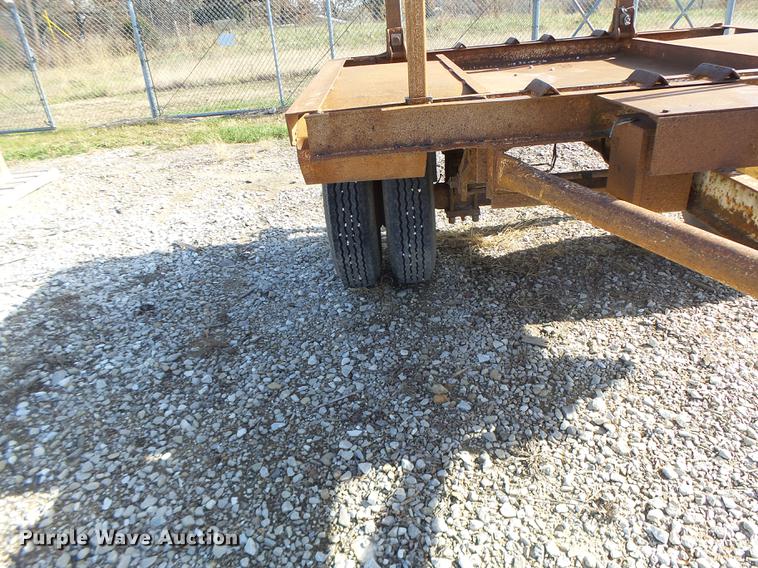 image for item DB5909 1979 Utility pole trailer