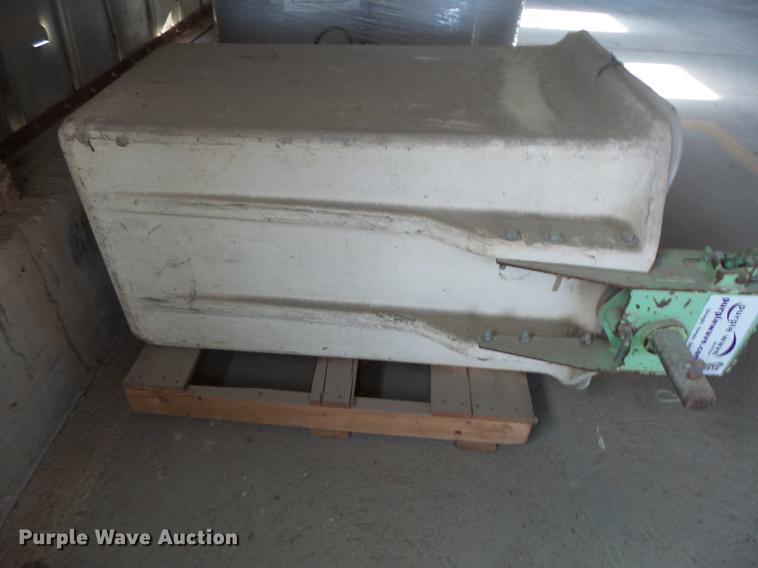 image for item DB5910 Fiberglass man basket