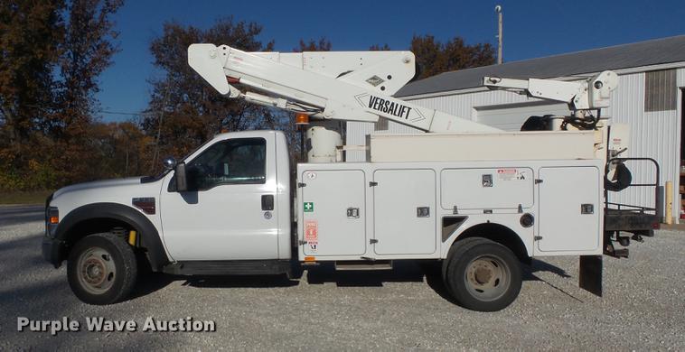 image for item DB6337 2008 Ford F550 XL Super Duty bucket truck