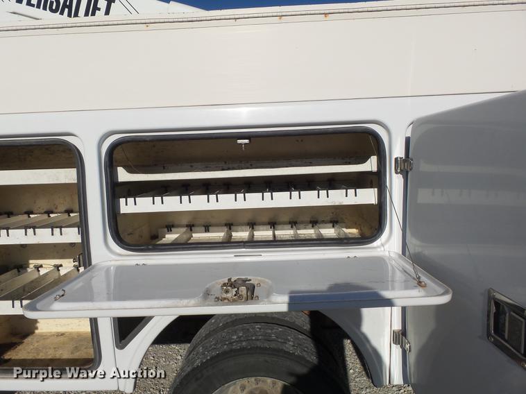 image for item DB6337 2008 Ford F550 XL Super Duty bucket truck