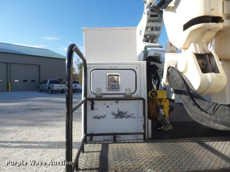 image for item DB6337 2008 Ford F550 XL Super Duty bucket truck