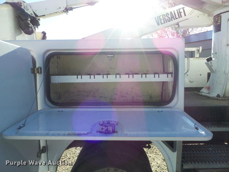 image for item DB6337 2008 Ford F550 XL Super Duty bucket truck