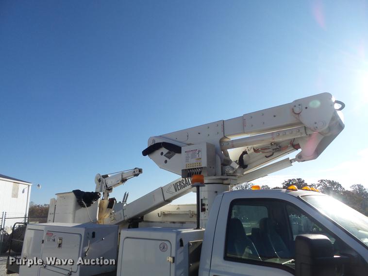 image for item DB6337 2008 Ford F550 XL Super Duty bucket truck