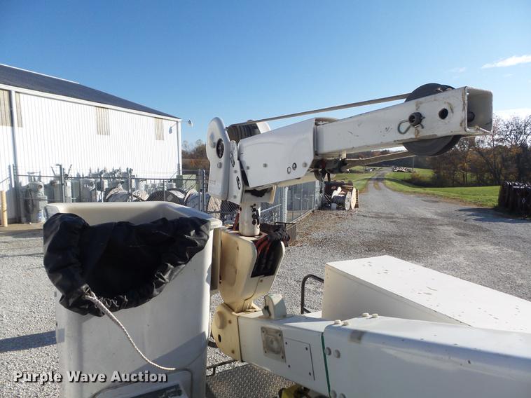 image for item DB6337 2008 Ford F550 XL Super Duty bucket truck